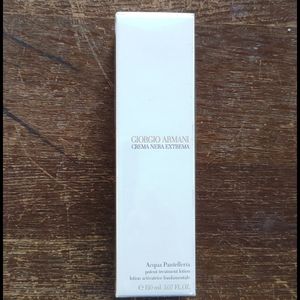 Georgio Armani Crema Nera Extrema